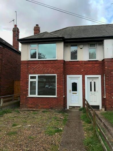 2 Bedroom End Of Terrace House To Rent In Wold Road, Hull, HU5