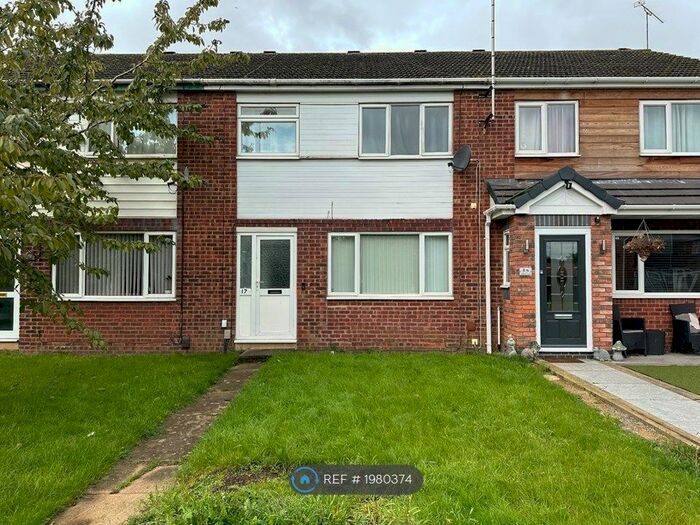 3 Bedroom Terraced House To Rent In Studland Green, Coventry, CV2