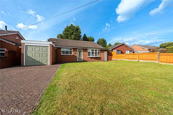 3 Bedroom Bungalow For Sale In Green Lane, Great Barr, Birmingham, West Midlands, B43