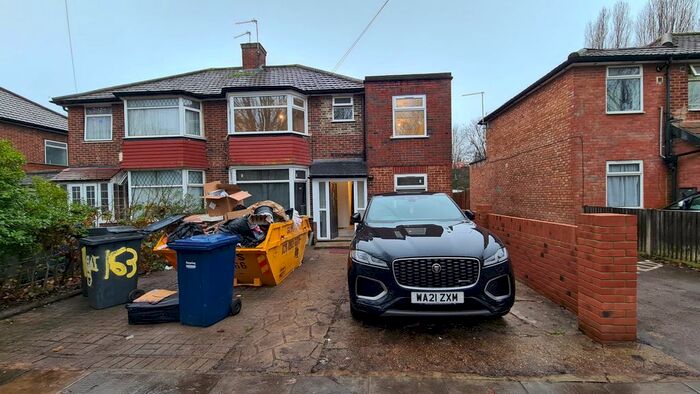 2 Bedroom Maisonette To Rent In Booth Road, London, NW9