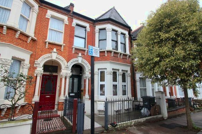 2 Bedroom Flat To Rent In Norfolk Road, Streatham, SW16