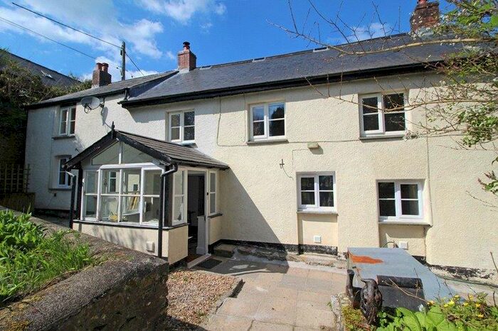 4 Bedroom Detached House To Rent In Sutcombe, Holsworthy, EX22