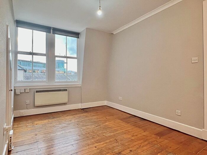 1 Bedroom Flat To Rent In Bread Street, Tollcross, Edinburgh, EH3