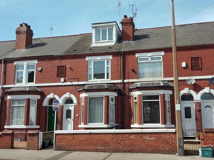 2 Bedroom Flat To Rent In Urban Road, Hexthorpe, Doncaster DN4