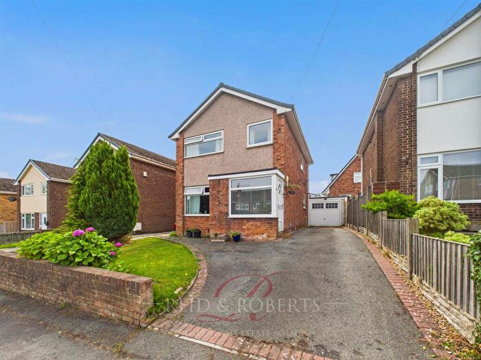 3 Bedroom House For Sale In Springfield Drive, Buckley, CH7