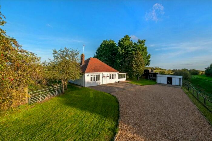 3 Bedroom Bungalow For Sale In Spalding Road, Bourne, PE10