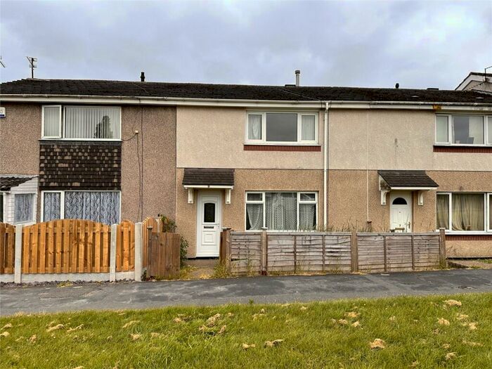 3 Bedroom Terraced House For Sale In Pasture Road, Gainsborough, Lincolnshire, DN21