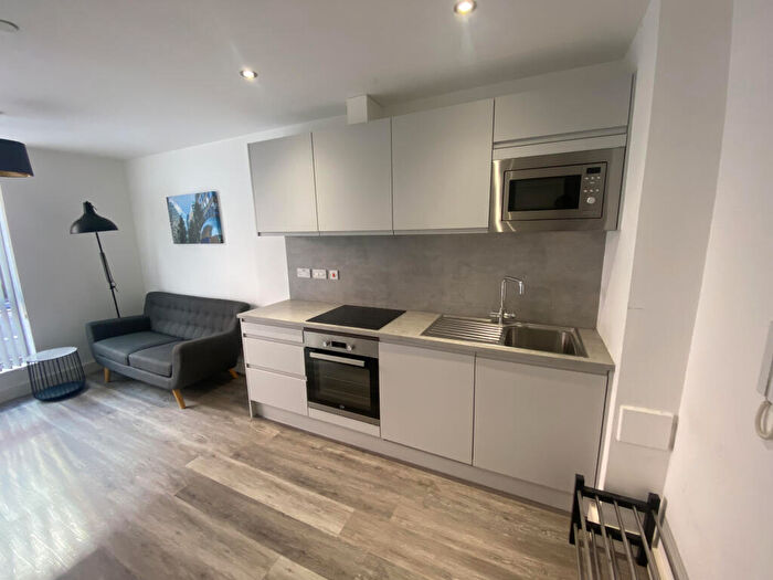 1 Bedroom Apartment To Rent In Henry Street, Sheffield, South Yorkshire, S3