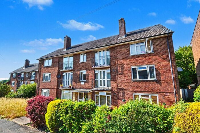 2 Bedroom Flat For Sale In Winnall, SO23
