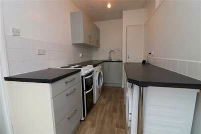 2 Bedroom Flat To Rent In Salmon Parade, New Street, City Centre, Chelmsford, CM1
