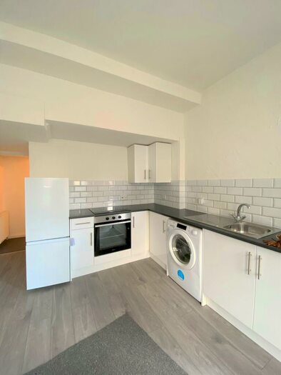 1 Bedroom Flat To Rent In Albany Road, Great Yarmouth, NR31