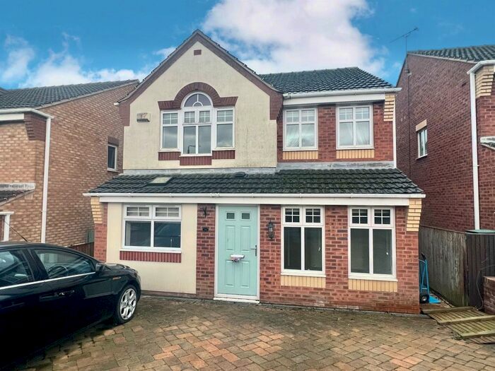 4 Bedroom Detached House For Sale In Rangewood Road, South Normanton