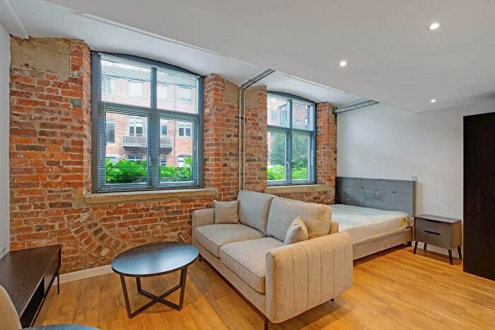 Studio To Rent In East Street, Leeds, West Yorkshire, LS9