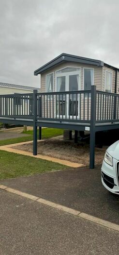 3 Bedroom Mobile/park Home For Sale In Ghyll Field, The Willows, Filey, YO14