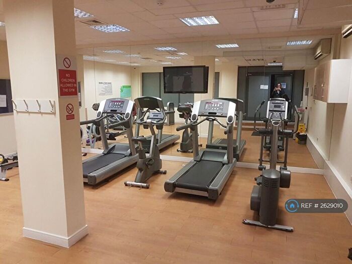 1 Bedroom Flat To Rent In Lower Canal Walk, Southampton, SO14
