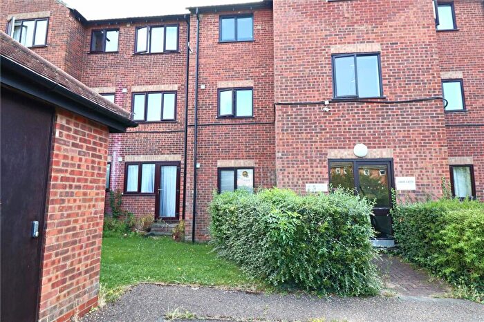 1 Bedroom Apartment To Rent In Granary Court, Haslers Lane, CM6