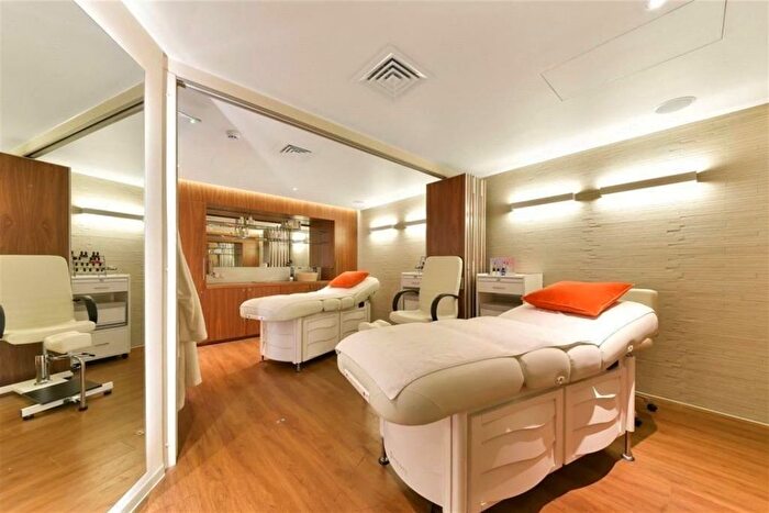 Studio To Rent In Canaletto Tower, City Road, EC1V