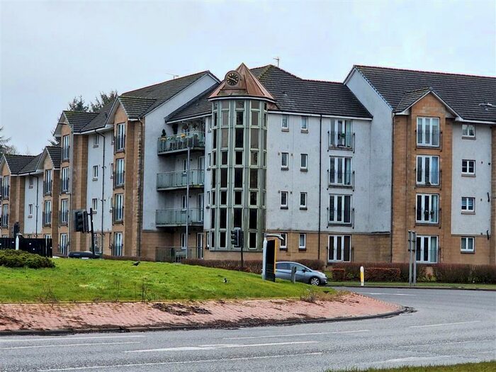 3 Bedroom Apartment To Rent In Gullion Park, Fountain Gait, East Kilbride, G74