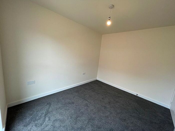3 Bedroom Property To Rent In Oakwood Drive, Nottingham, NG2