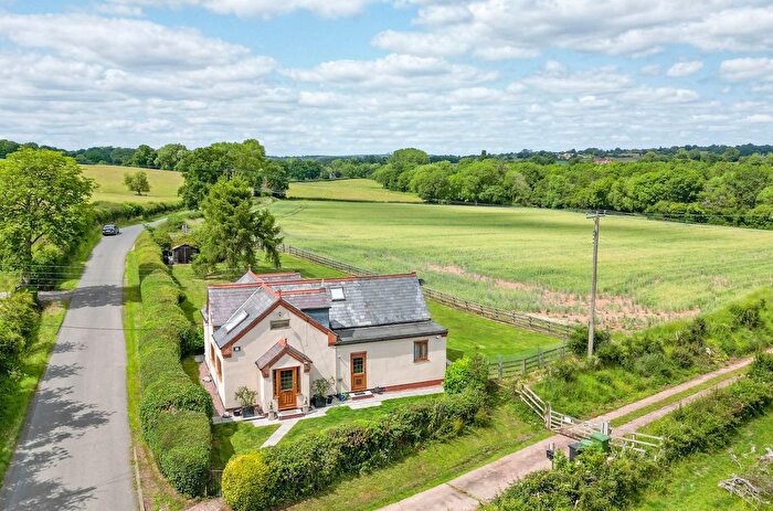 3 Bedroom Detached House For Sale In Ham Green Lane, Ham Green, B97