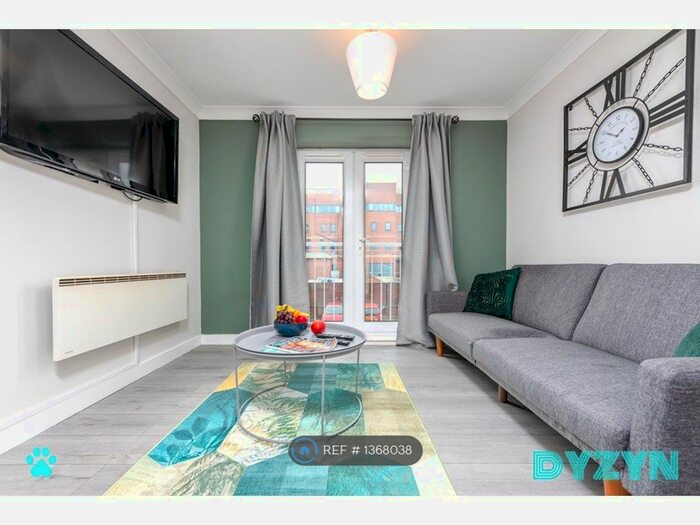 2 Bedroom Flat To Rent In Soudrey Way, Cardiff, CF10