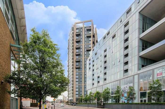 1 Bedroom Flat To Rent In Union Wharf, Greenwich, London, SE8
