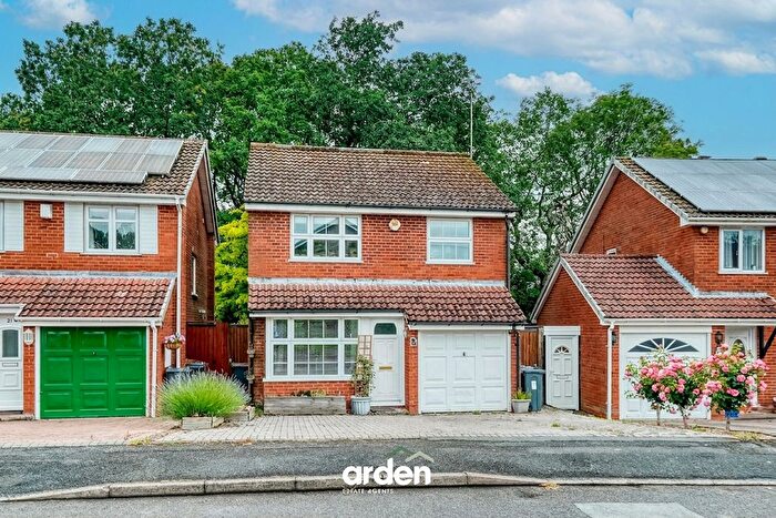 4 Bedroom Detached House For Sale In Thurloe Crescent, Rednal, B45