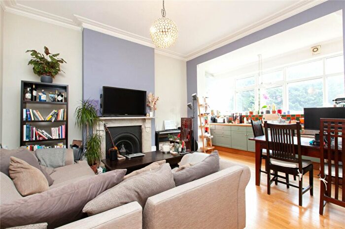 1 Bedroom Flat To Rent In Grosvenor Avenue, Islington, N5