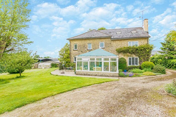 5 Bedroom Detached House For Sale In Blackborough, Cullompton, EX15