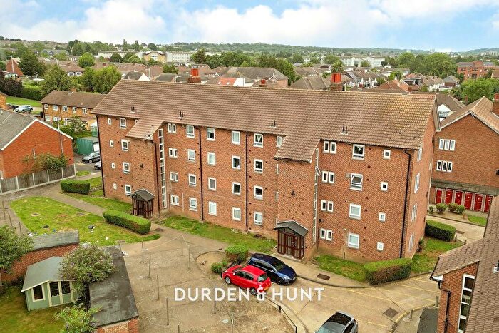 2 Bedroom Apartment For Sale In Aragon Drive, Hainault, IG6