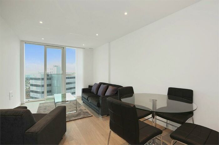 1 Bedroom Apartment For Sale In Saffron Central Square, Croydon, CR0