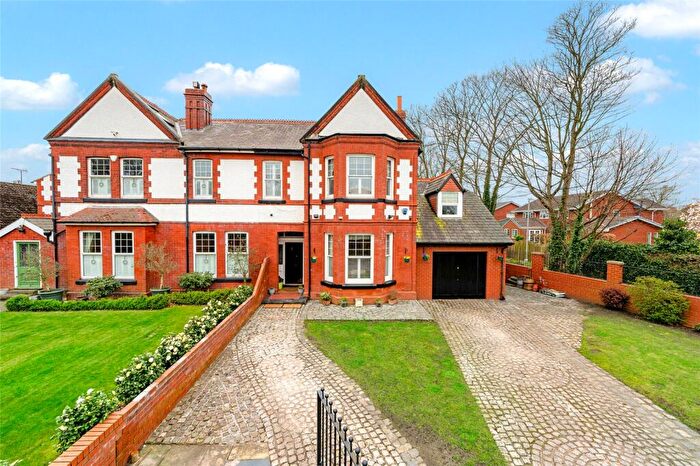 4 Bedroom Semi Detached House For Sale In College Avenue, Formby, Liverpool, Merseyside, L37