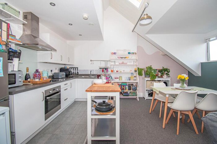 1 Bedroom Flat For Sale In Wheatsheaf Court, Wordsworth Road, LE2
