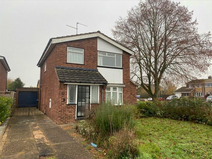 3 Bedroom Detached House To Rent In Rookery Lane, Kingsthorpe, Northampton, NN2