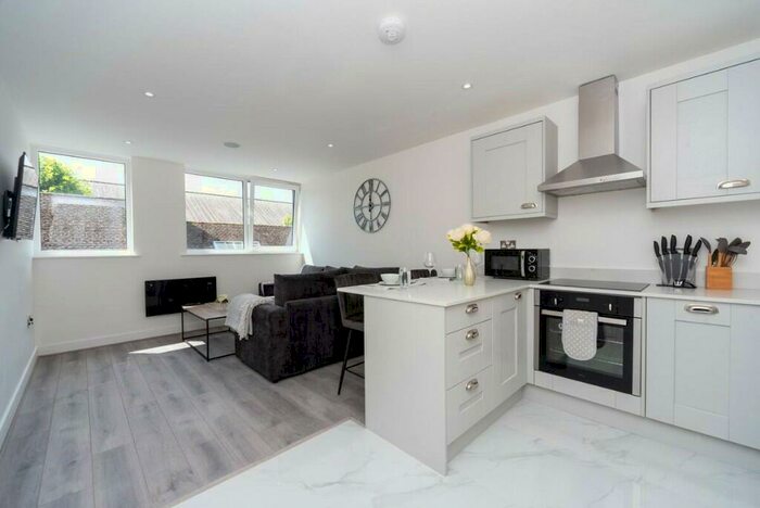 1 Bedroom Serviced Apartments To Rent In Tuesday Market Place, King's Lynn, Norfolk, PE30