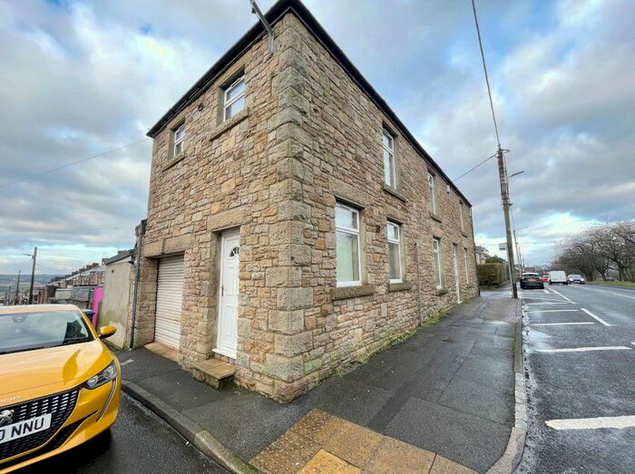 3 Bedroom End Of Terrace House To Rent In Queens Road, Blackhill, DH8