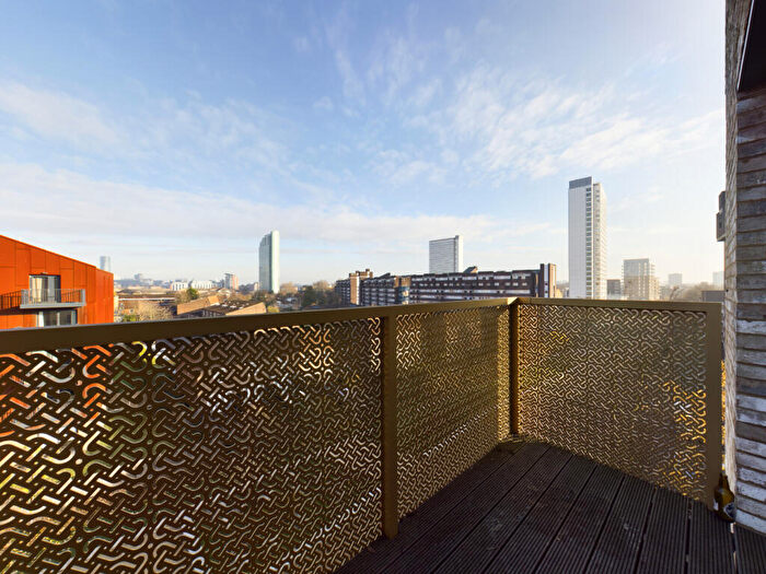 2 Bedroom Flat To Rent In Nyland Court, Naomi Street, SE8