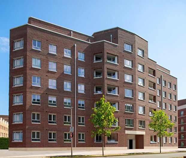 1 Bedroom Flat To Rent In Brocklebank Mansions, Fielders Crescent, Barking, IG11