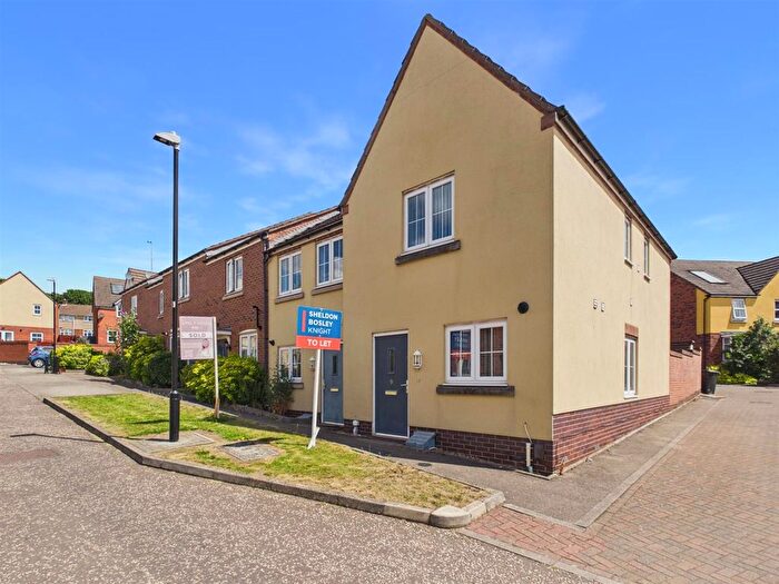 2 Bedroom End Of Terrace House To Rent In Seven Foot Lane, Camp Hill, Nuneaton, CV10