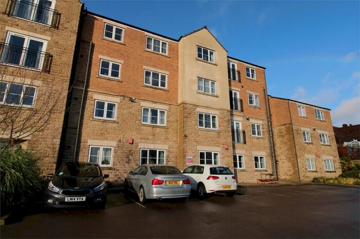 2 Bedroom Flat To Rent In Trafford Apartments, Richmond Way, Rotherham, South Yorkshire S61