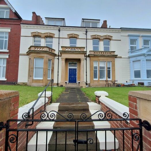 2 Bedroom Flat To Rent In The Cliff, Hartlepool, TS25