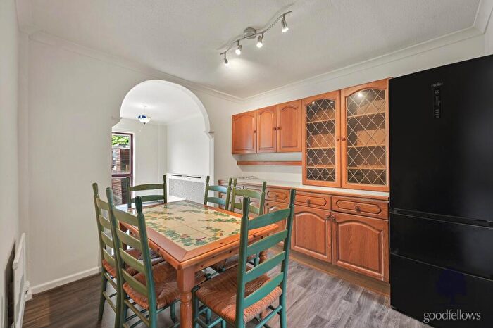 3 Bedroom House To Rent In Dennis Reeve Close, Mitcham, CR4