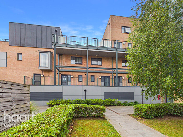 2 Bedroom Apartment For Sale In Flamsteed Close, Cambridge, CB1