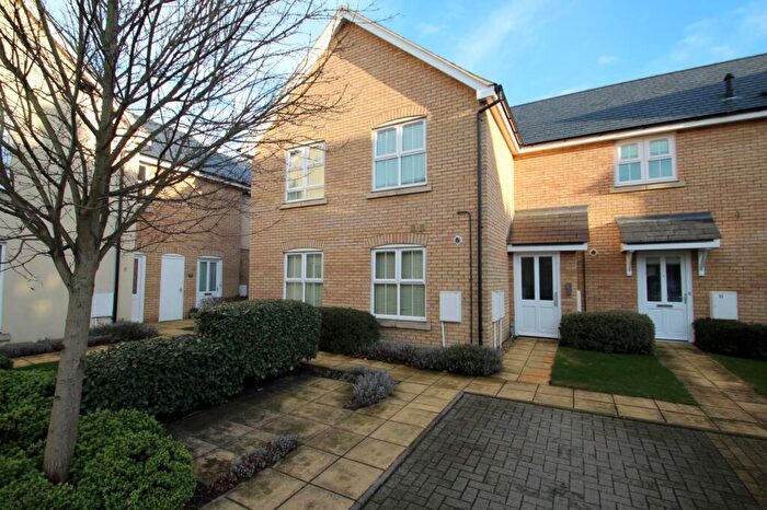 2 Bedroom Flat To Rent In North Road, St. Ives, Cambridgeshire, PE27