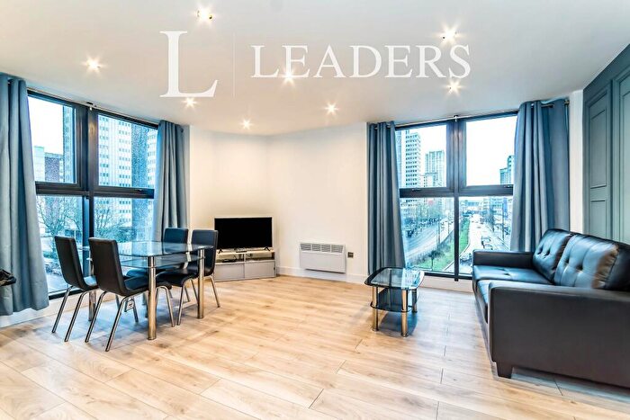 2 Bedroom Apartment To Rent In St Michaels Road, CR9