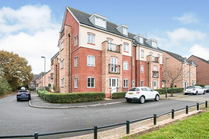 2 Bedroom Flat To Rent In Riverpark Way, Birmingham, B31