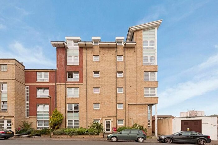 2 Bedroom Flat For Sale In Flat, B Loaning Road, Edinburgh, EH7