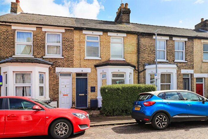 2 Bedroom Terraced House For Sale In Hope Street, Cambridge, CB1