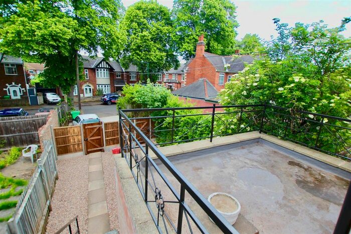 2 Bedroom Flat To Rent In Broxtowe Lane, Aspley, Nottingham, NG8