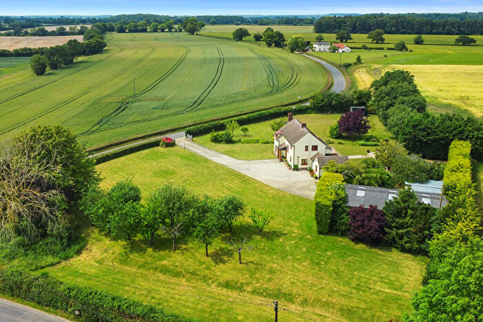 4 Bedroom Detached House For Sale In Chapel End Way, Stambourne, CO9